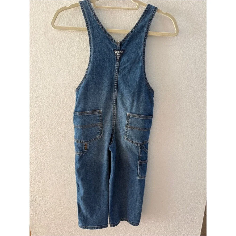 OshKosh Bgosh details comfortable